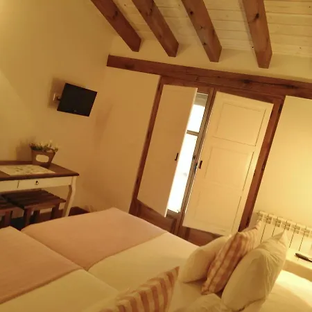 Casa Fidela Penzion Lomeña