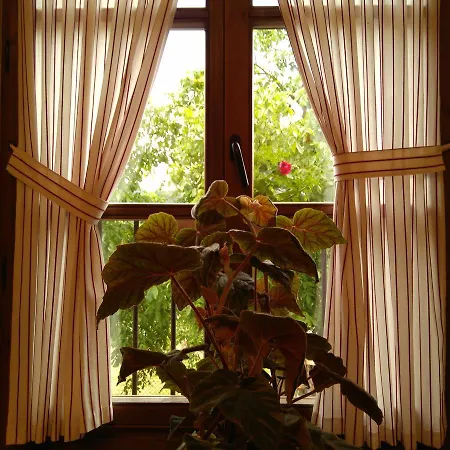 Casa Fidela Gæstehus Lomeña