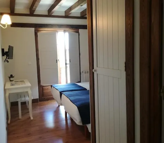 게스트하우스 Casa Fidela Lomeña